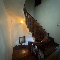 Bán Nhà 5 Phòng Ngủ 102M2 Tại Nguyễn Ngọc Vũ, Trung Hòa, Cầu Giấy, Phân Lô, Ôtô Tránh, Ngõ Thông 23,5 Tỷ