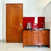 Phòng 25M2 Mới 100%, Cửa Sổ Thoáng Gần Bến Xe Q8