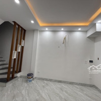 Bán Nhà Bát Khối- Ngõ Nông- Cách Cầu Chương Dương 1 Km