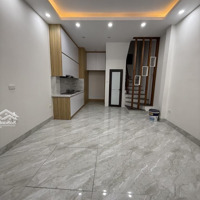 Bán Nhà Bát Khối- Ngõ Nông- Cách Cầu Chương Dương 1 Km