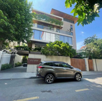 Bán Villa Mặt Tiền Bạch Mã, Cư Xá Bắc Hải, P. 15, Q. 10 3 Tầng Diện Tích: 15M X 26M Cn: 390M2 Giá Chỉ 79Tỷ