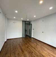 Bán Lỗ 600 Triệu! Nhà 4 Tầng 4X20M Mặt Tiền Kinh Doanh Trường Chinh Chỉ 13 Đồng