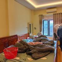 Hàng Hiếm Tại Bát Khối, Bán Gấp Nr 46M2, 2 Phòng Ngủ+ 3 Vệ Sinh Giá Bán 6,3 Tỷ