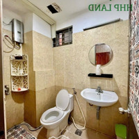 Cho Thuê Căn Hộ Chung Cư Thanh Bình - Diện Tích 81M2 Gồm 3 Phòng Ngủ 2 Toilet