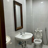 Cho thuê nhà Lê Văn Duyệt, P.03, 3x7m, 1 lầu, đủ nội thất, 7tr