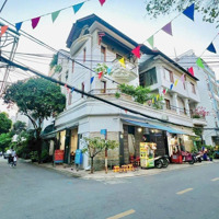 Bán Nhà Góc 2 Mặt Tiền Đường Hoa Đào Phú Nhuận (10X15M)Kc: Trệt 3 Tầng - Hđt: 130 Triệu/Th - Giá Bán 39 Tỷ