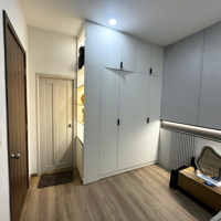 Siêu Phẩm 79M2 2 Phòng Ngủ 2 Vệ Sinhfull Nt Cao Cấp, View Trực Diện Q1 Siêu Đẹp Block Dragon Thương Mại