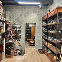Cho Thuê Nhà Mặt Phố Nguyễn Khánh Toàn,Diện Tích90M X 4T,Mặt Tiền4.2M, Kd Mọi Mô Hình, Cầu Thang Giữa, Tt3C2