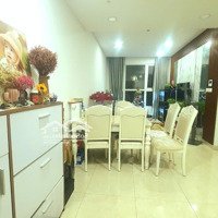 Cho Thuê Căn Hộ Golden Star Lầu Cao Full Nội Thất
