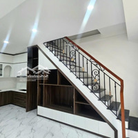Gần Biển Hàng Hiếm, Nhà Mới Xây Tại Hoàng Diệu, 3,2 Tỷ, 35M2, Giá Cực Tốt, Nha Trang, Khánh Hòa