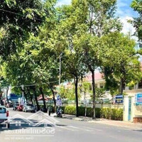 Cho Thuê Toà Nhà 6 Tầng Mặt Tiền Đường Lý Tự Trọng Cách Bãi Tắm Biển 400M.