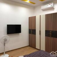Ô Tô Đỗ Cửa, Trung Tâm Hải Châu Nhà 4 Tầngdiện Tích55M2, Nhà Đẹp 4 Tầng Chỉ 5 Tỷ Núi Thành