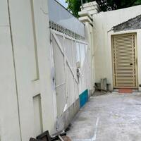 Cho thuê nhà mặt tiền Đinh Bộ Lĩnh,P.26, 5x30m, 20tr
