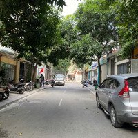 Tôi Cần Cho Thuê Nhanh Nhà Hoàng Quốc Việt - Ngõ Rộng Thoáng Oto Đỗ Cửa, 60M*5 Tầng, Giá 24 Triệu/Th