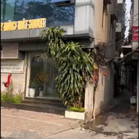 Cho Thuê Nhà Mặt Phố Nguyễn Đình Hoàn, Nghĩa Đô, Cầu Giấy Mặt Tiền 10.5M 6 Tầng