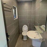 Cho Thuê Mặt Bằng Kd Tầng 1 - Hà Đông - 65M2 - Điều Hoà - Vỉa Hè 20M - 6 Triệu/Tháng Và 15 Triệu/Tháng