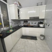 Bán Nhà Riêng Chính Chủ Đinh Công Thượng, 47M2, 8.4 Tỷ, Ngõ Ô Tô