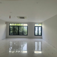 Chính Chủ Cho Thuê Nhà Căn Góc Mới 125M2X 6T, Kinh Doanh, Vp, Hoàng Quốc Việt - 65 Tr