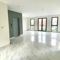 Cho Thuê Văn Phòng Và Kho - Hà Đông - 65M2 Và 1 Nửa - Nhà Mới - Điều Hoà - Thang Máy - Vỉa Hè Rộg