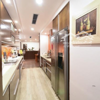 (Chính Chủ) Bán Căn Góc 3 Ngủ 2 Vệ Sinh125M2, Nhà Đẹp, Đủ Nội Thất, Sổ Đỏ. Giá Bán 9,6 Tỷ Thanh Xuân Complex