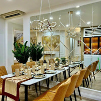 (Chính Chủ) Bán Căn Góc 3 Ngủ 2 Vệ Sinh160M2, Bc Hướng Nam, Nội Thất Xịn, Sổ Đỏ Cc. Giá Bán 12 Tỷ N04 Udic