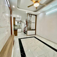 Bán Nhà Thạch Bàn Oto Đỗ Cổng 5 Tầng Giá Bán 4Ty75