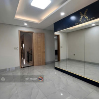 Cho Thuê Nhà Phố Liền Kề Mystery Hưng Thịnh Quận 2, 140M2 - 4 Tầng 1 Hầm. 50 Triệu/1 Th