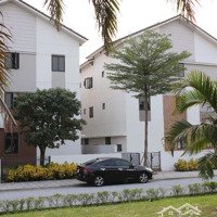 Chỉ Cần 3.2 Tỷ Sở Hữu Căn Villa 180M2 Giá F0 Chủ Đầu Tư Tại Centa Park View Nằm Sát Vingroup