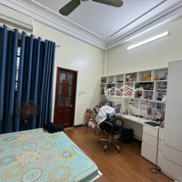 Bán Gấp Nhà Riêng Đường La Thành 59M 5Tgmặt Tiền4,2M Chỉ 11,6 Tỷ Mặt Ngõ Vip Ôtô Kd Lô Góc Chờ Tm.