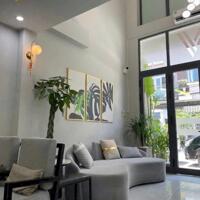Bán nhà 4 tầng mặt tiền đường Mê Linh Nha Trang mới đẹp