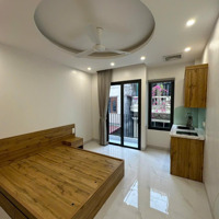 Khai Trương Ccmn. Có 2 Dạng Phòng : Studio Và 1 Ngủ 1 Khách . Khách Thích Hợp Căn Nào Cứ Alo Mình .