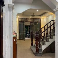 Bán Nhà Kinh Doanh Lò Đúc, Hai Bà Trưng 42 m, 5 tầng, mt 4.5m, giá 10.2 tỷ.