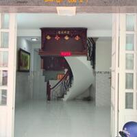 Bán nhà Quận Bình Tân– 4x11m, 1 trệt 2 lầu, giá tốt!