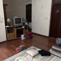 Phòng Cho Thuê Rất Đẹp, Rộng 20M2, Tầng 2 Của Căn Biệt Thự