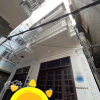 Nhà Lô Góc Ngô Quyền, 2 Thoáng, Dân Xây, Sát Phố, Ô Tô, 45M, Ở Ngay, Chỉ 8 Tỷ
