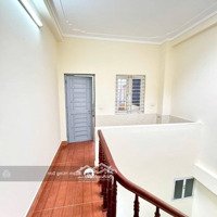 Bán Nhà Tam Trinh - Hoàng Mai Phân Lô Oto 10M - Ở Ngay - Gần Phố 40.4M2 Chỉ 6,5 Tỷ