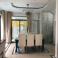 Cho Thuê Biệt Thự 150M2 Full Đồ Xịn Thang Máy Sân Vườn Bể Bơi, Vào Ở Ngay Giá Chỉ 30 Triệu/Tháng