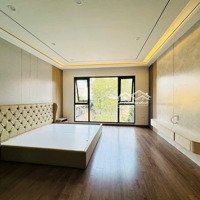 Bán Nhà Gia Quất ,42M,4Ngủ,Mới Tinh,Gần Ô Tô,5Tỷ Hơn