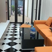 Bán Gấp Nhà Mặt Phố Trần Thủ Độ 60M2, Quận Hoàng Mai, 11Tỷ95