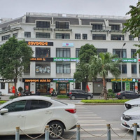 Gia Đình Bán Căn Hộ 73M2 2 Phòng Ngủ, Chung Cư Vinhomes Gardenia, Có Slot Ô Tô. Giá Bán 5.5 Tỷ
