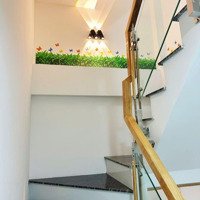 Bán Nr Đinh Tiên Hoàng, 3,7 Tỷ, 32M2, 2 Phòng Ngủ 2 Vệ Sinh Pháp Lý Đầy Đủ