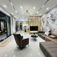 Cho Thuê Biệt Thự Sân Vườn View Sông Hòa Xuân 6 Phòng Ngủcao Cấp - Toàn Huy Hoàng