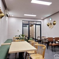 Cho Thuê Nhà Mặt Tiền Gần Chợ Hàn 4 Tầng
