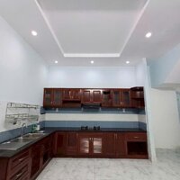 BÁN NHÀ ÂU CƠ QUẬN 11.HẺM XE HƠI  5M .3TẦNG 55M .4PN VỊ TRÍ ĐẸP 8.25TỶ