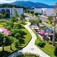 Cần Bán Lô Góc Đối Diện Hồ Bơi Đẹp Nhất Mỹ Gia Gói 8 Nha Trang Đường Thông 30Mét Chỉ 42 Triệu/M2