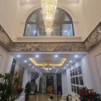 Siêu Phẩm Quận Hai Bà - 7 Tầng Thang Máy Thông Sàn - Nội Thất Xịn - Nhà Đẹp Lung Linh.