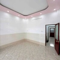 Cho thuê nhà trệt lầu hẻm 90 Hùng Vương, Ninh Kiều Cần Thơ