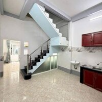 Cho thuê nhà trệt lầu hẻm 90 Hùng Vương, Ninh Kiều Cần Thơ