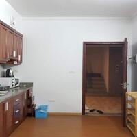 Cho thuê căn hộ 1PN rộng tới 65m2 tại Văn Cao, Ba Đình, đầy đủ nội thất