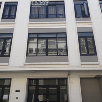 Cho Thuê Nhà Vinhomes Hàm Nghi, Diện Tích: 93M * 5 Tầng,Thông Sàn,Thang Máy, Giá Bán 55 Triệu, Liên Hệ: 0968120493